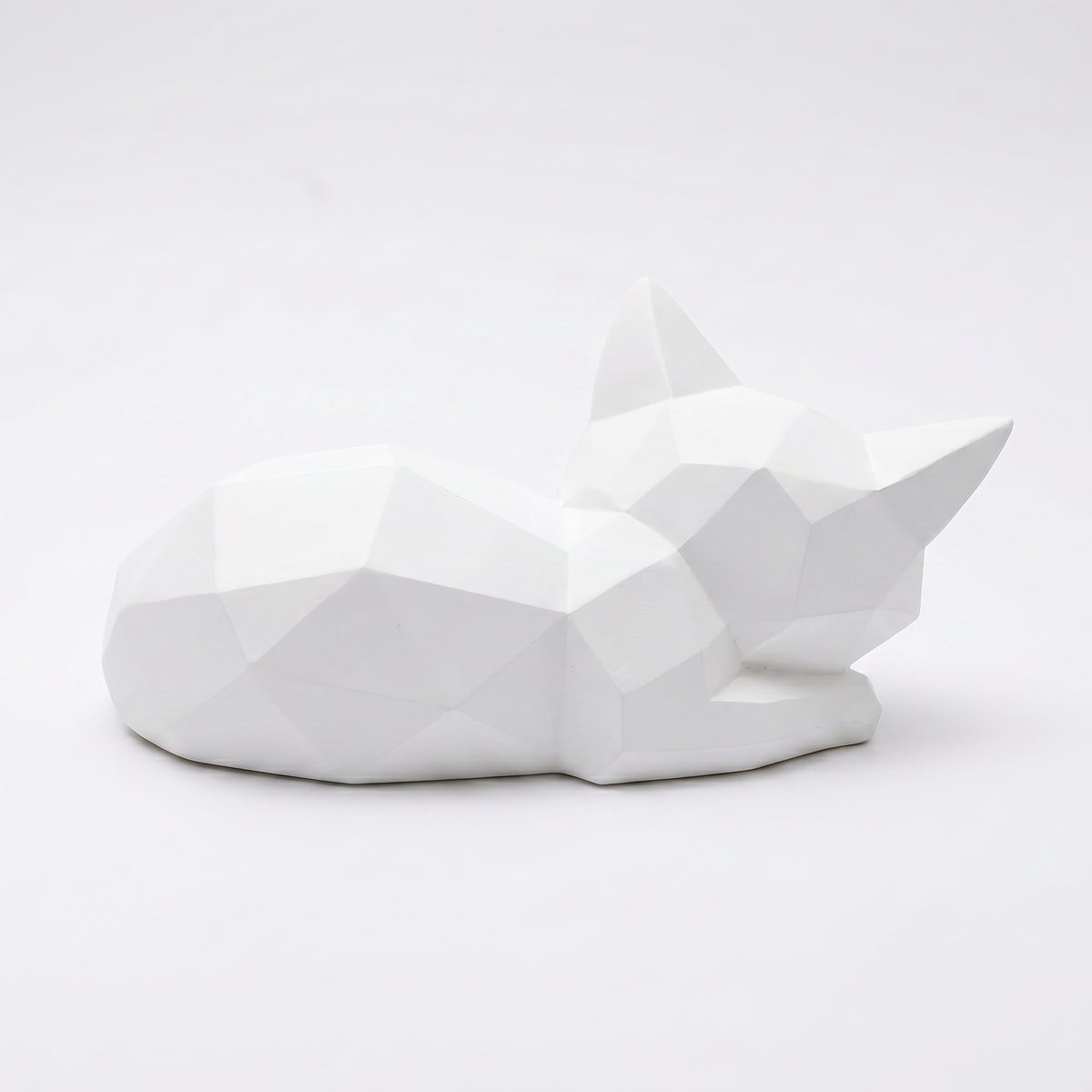 Geometric Low-Poly Sleeping Cat Sculpture Matte White